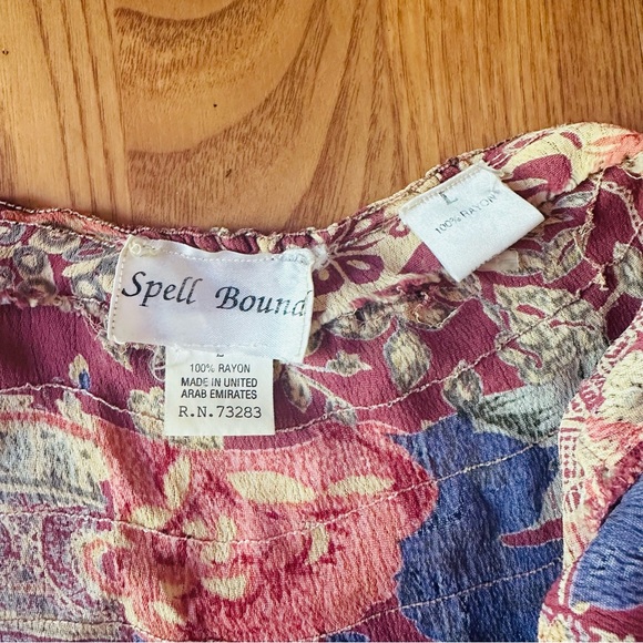 Spell Bound Floral Maxi Dress made in Dubai, United Arab Emirates (size L) - Picture 7 of 7